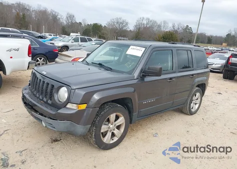 2016 Jeep Patriot Latitude z USA, uszkodzony, nr VIN 1C4NJRFB0GD742076